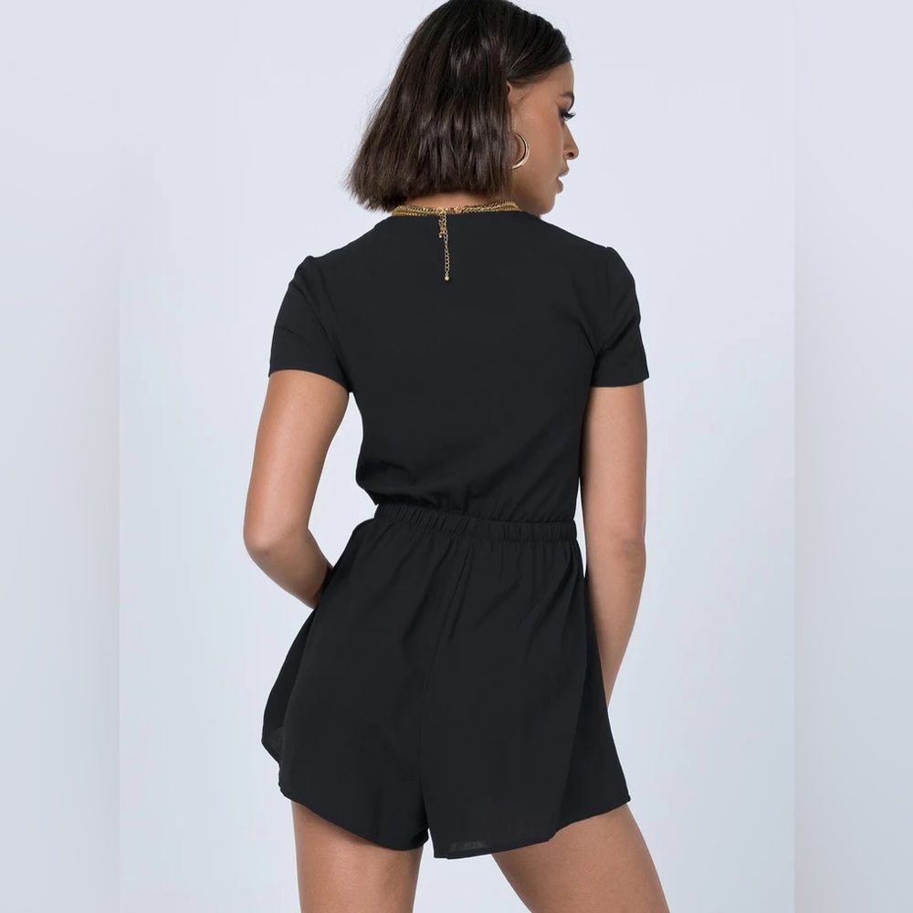Princess Polly Ragnar Tie Front Romper - Picture 3 of 6